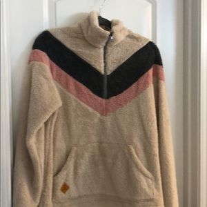 NWOT Simply Southern Sherpa pullover
